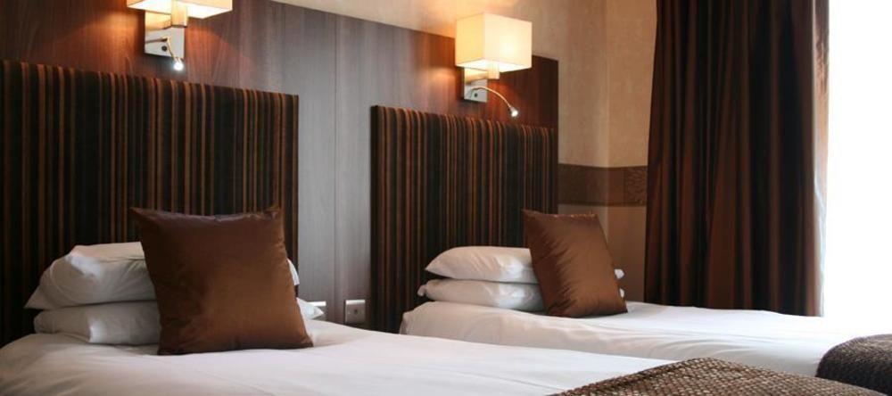 The Park Hotel Данун Екстериор снимка